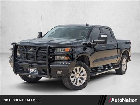 Used 2019 Chevrolet Silverado 1500 Custom w/ Custom Max Trailering Package AWD/4WD image 1