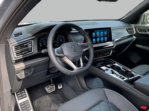 New 2026 Volkswagen Atlas Cross Sport SEL Premium R-Line AWD/4WD image 8