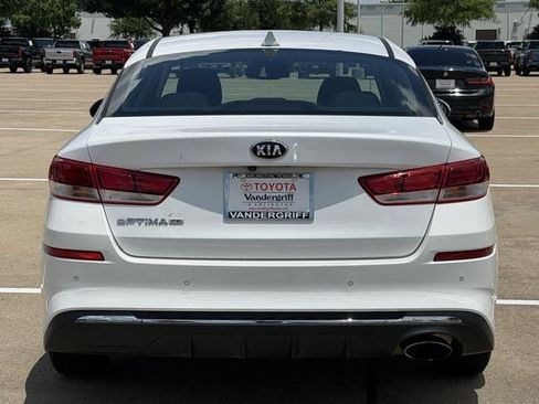 Used 2020 Kia Optima LX FWD image 5