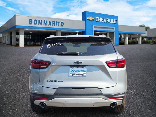 New 2026 Chevrolet Blazer LT w/ Convenience Package AWD/4WD image 4