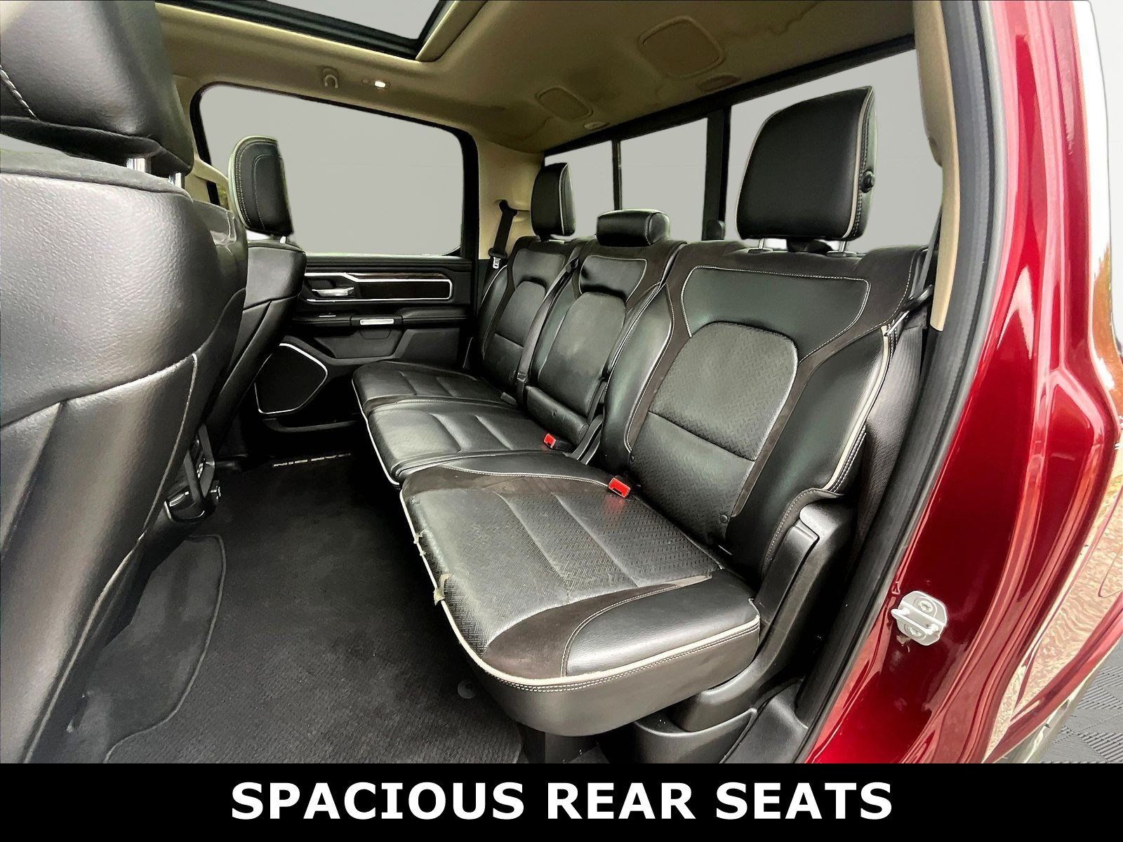 Used 2019 RAM 1500 Laramie AWD/4WD image 3