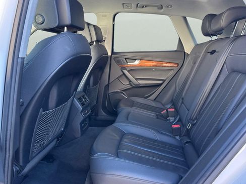 Used 2022 Audi Q5 2.0T Premium Plus image 5