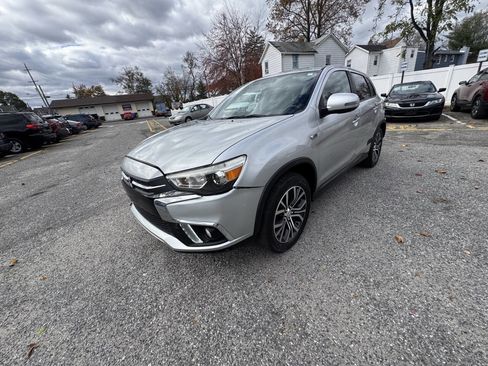 Used 2019 Mitsubishi Outlander Sport SE FWD image 19