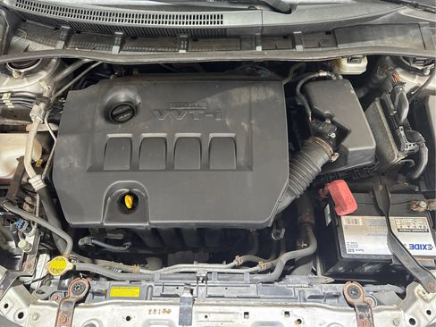 Used 2011 Toyota Corolla LE FWD image 22