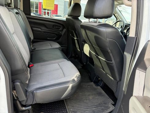 Certified 2018 Nissan Titan S w/ S Utility Package image 19