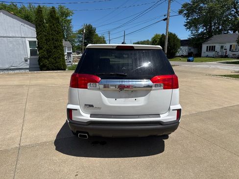 Used 2017 GMC Terrain SLE FWD image 7