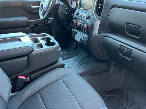 Used 2022 Chevrolet Silverado 1500 RST RWD image 19