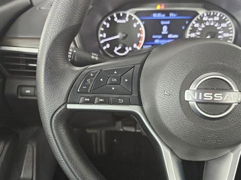 Used 2024 Nissan Altima 2.5 SV image 28