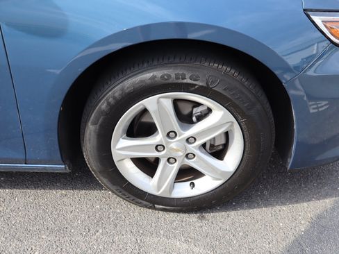 Used 2024 Chevrolet Malibu LT FWD image 37