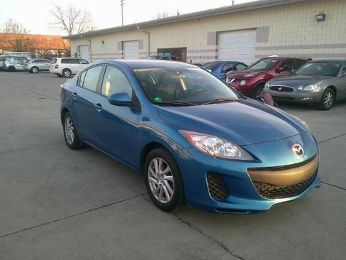Used 2012 MAZDA MAZDA3 i Touring image 4