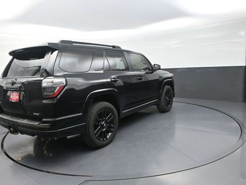 Used 2020 Toyota 4Runner Nightshade AWD/4WD image 29