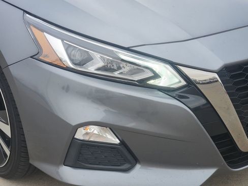 Used 2021 Nissan Altima 2.5 SR image 13