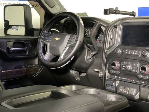 Used 2020 Chevrolet Silverado 2500 LT w/ All Star Edition image 10