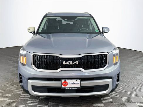 Used 2024 Kia Telluride EX FWD image 2