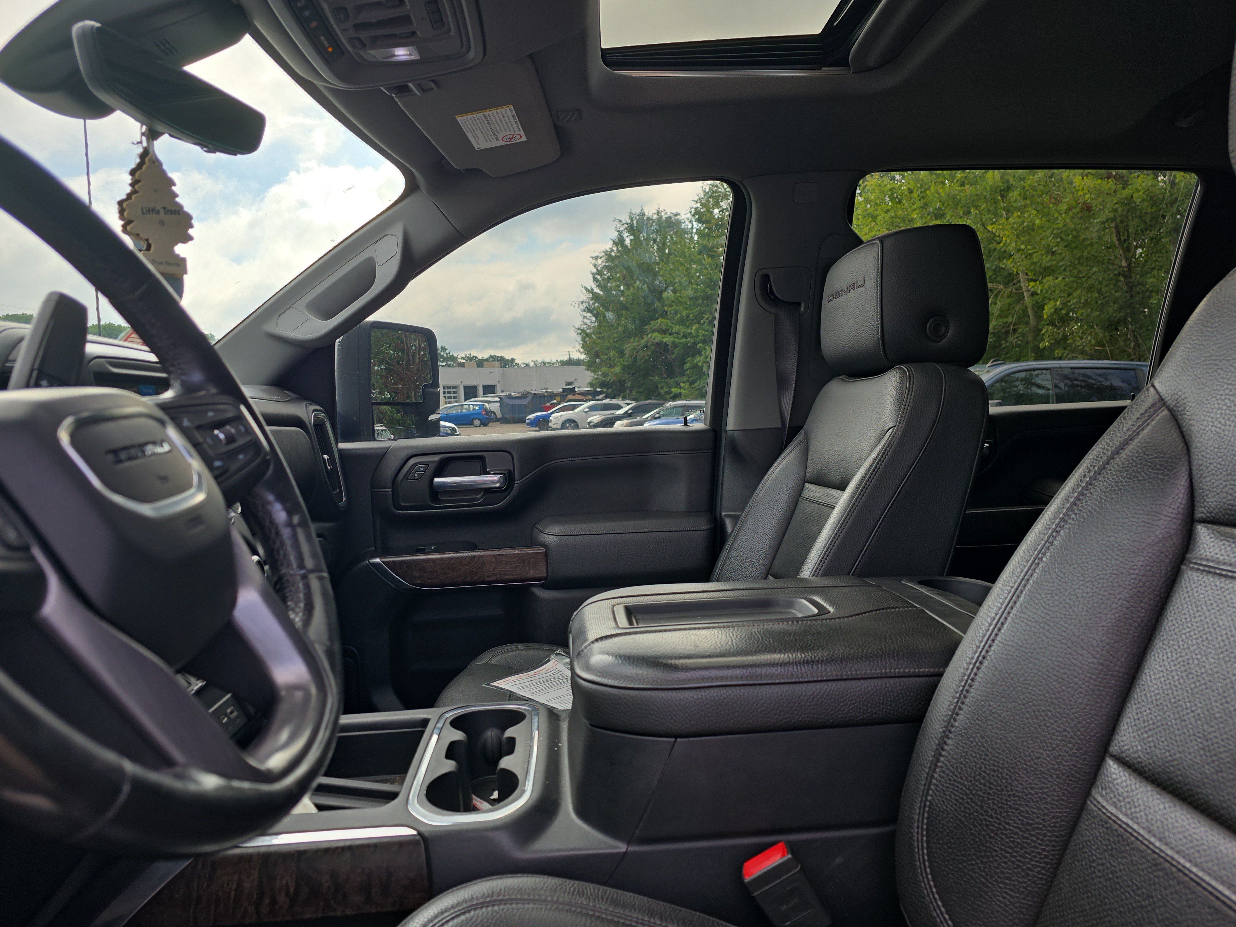 Used 2020 GMC Sierra 2500 Denali w/ Denali Ultimate Package AWD/4WD image 15