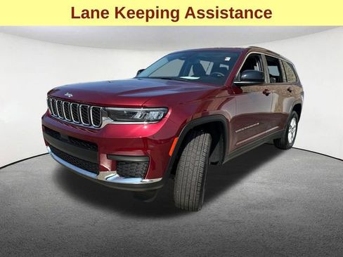 Used 2023 Jeep Grand Cherokee L Laredo image 5