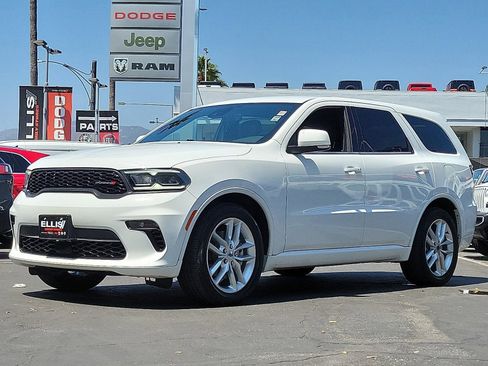 Used 2022 Dodge Durango GT image 2