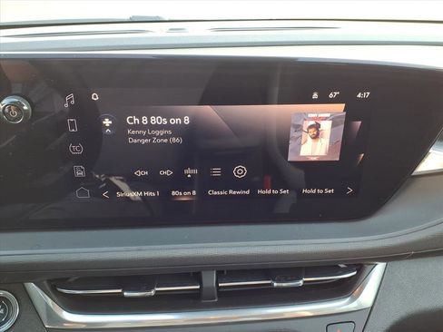 Used 2024 Buick Envista Preferred w/ Convenience I Package image 7