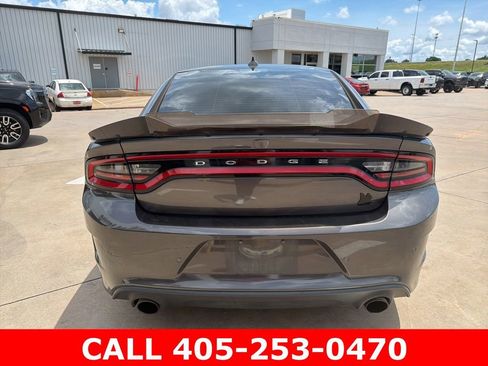 Used 2016 Dodge Charger R/T Scat Pack w/ Beats Audio Group RWD image 21