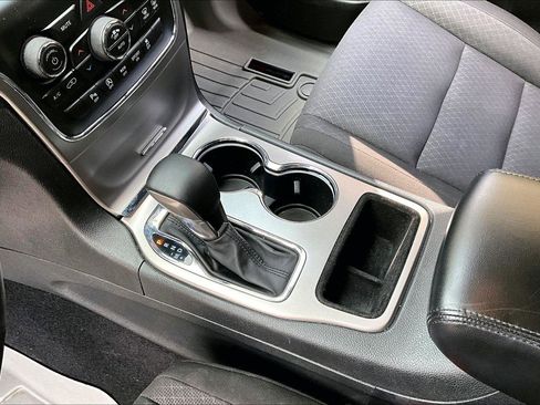 Used 2019 Jeep Grand Cherokee Laredo w/ Security & Convenience Group AWD/4WD image 26