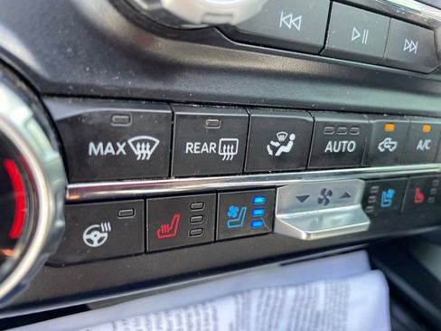 Used 2024 Ford F250 Lariat w/ Sport Appearance Package AWD/4WD image 5