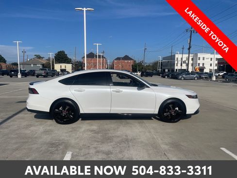 Used 2024 Honda Accord Sport image 6