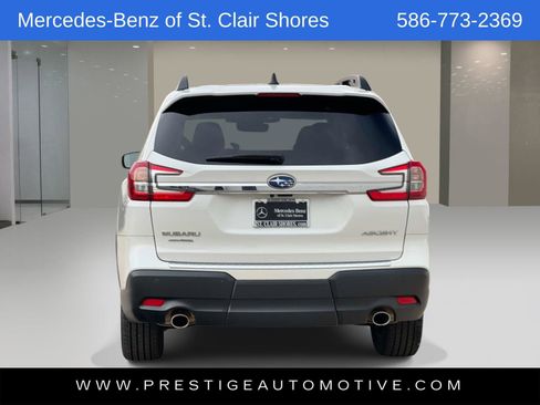 Used 2023 Subaru Ascent Premium w/ Convenience Package image 4