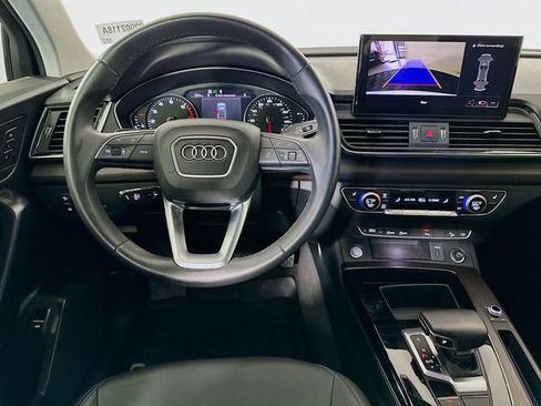Used 2023 Audi Q5 2.0T Premium w/ Convenience Package image 22