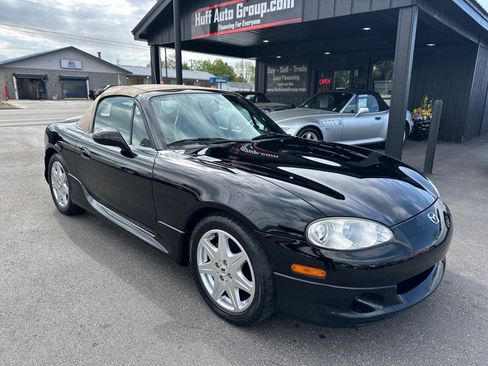 Used 2004 MAZDA MX-5 Miata LS RWD image 1