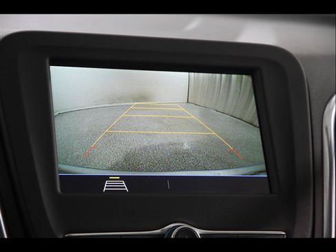 Used 2019 Chevrolet Equinox LT FWD image 13