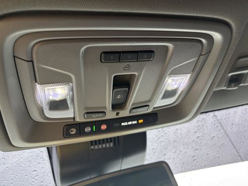 Used 2024 Chevrolet Silverado 1500 LTZ image 20