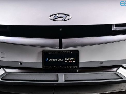 Used 2024 Hyundai Ioniq 5 Limited image 9