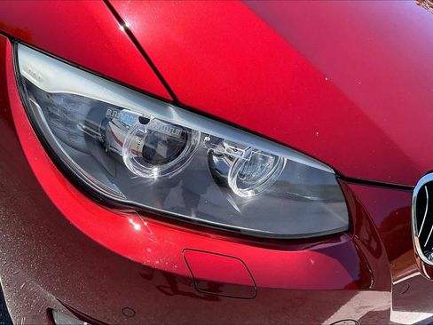 Used 2011 BMW 328i Convertible image 24