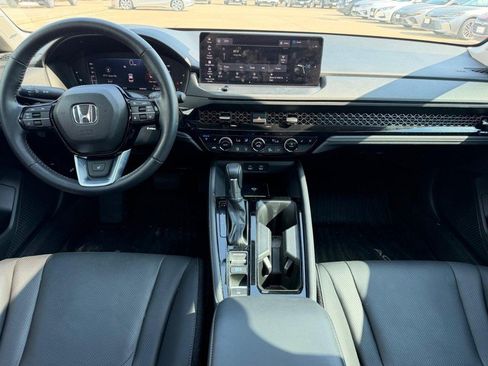 Certified 2025 Honda Accord Touring image 10