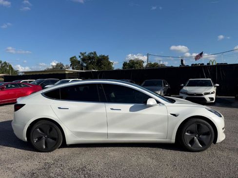 Used 2020 Tesla Model 3 Standard Range Plus RWD image 4