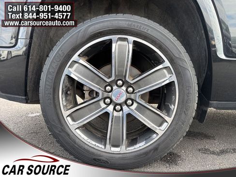 Used 2017 GMC Acadia Denali image 41