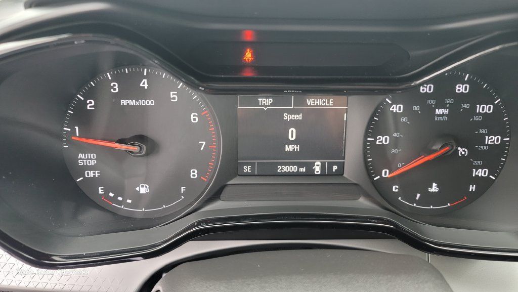 Used 2024 Chevrolet Trax LS w/ LS Convenience Package FWD image 19