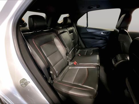 Used 2022 Chevrolet Equinox RS w/ RS Leather Package AWD/4WD image 19