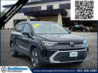 Used 2025 Volkswagen Taos SE AWD/4WD video 1