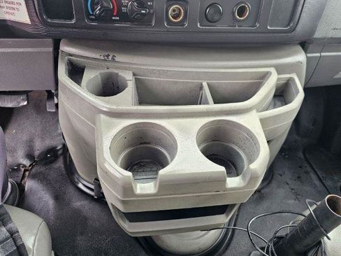 Used 2012 Ford E-450 and Econoline 450 Super Duty RWD image 14