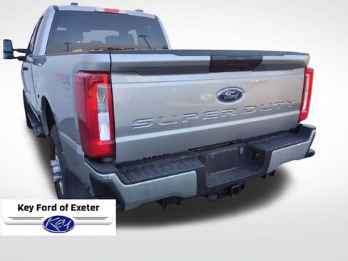 Used 2024 Ford F250 XLT w/ FX4 Off-Road Package AWD/4WD image 10