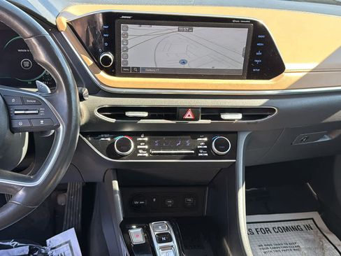 Used 2021 Hyundai Sonata Limited image 21
