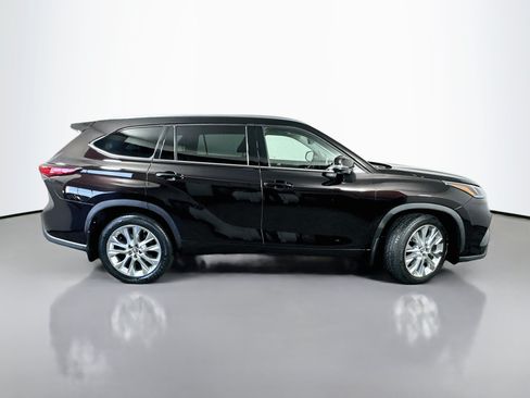 Certified 2020 Toyota Highlander Limited AWD/4WD image 8