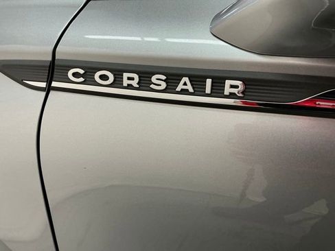 Used 2024 Lincoln Corsair Reserve image 6