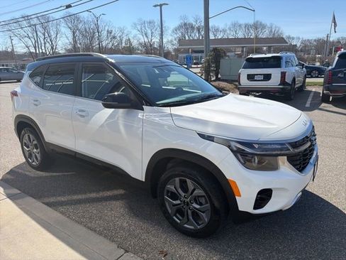 Used 2024 Kia Seltos S image 7