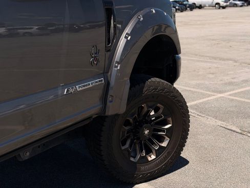 Used 2021 Ford F250 Lariat AWD/4WD image 7