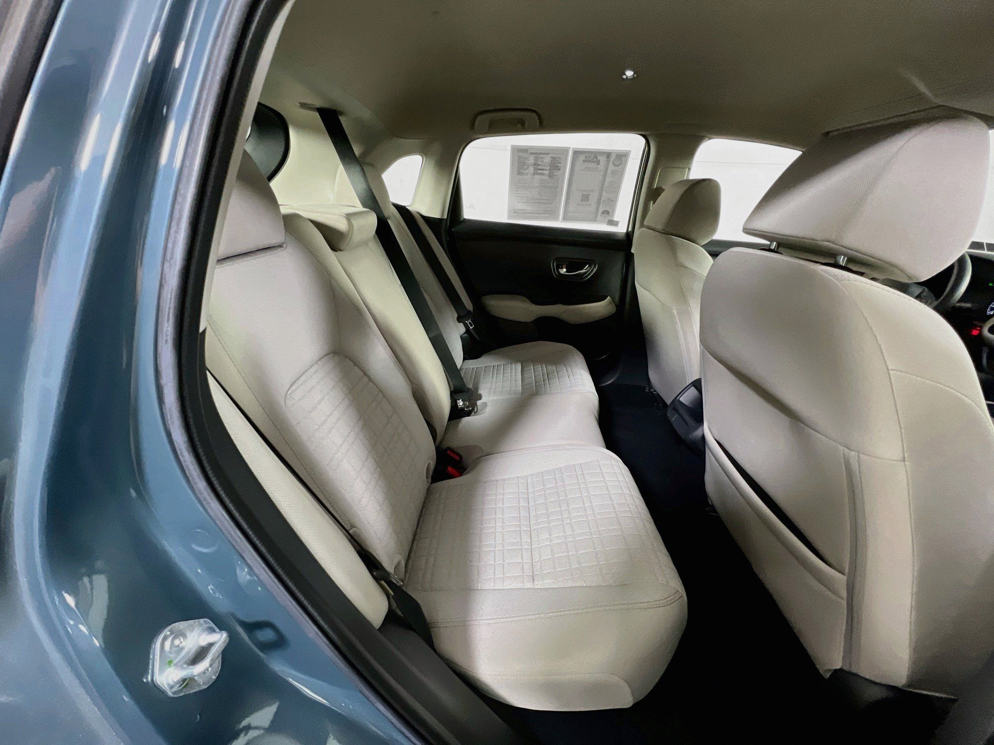 Used 2025 Honda HR-V LX image 24