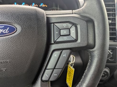 Used 2019 Ford F150 XLT w/ Equipment Group 302A Luxury AWD/4WD image 28
