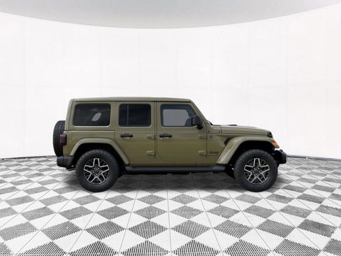 New 2026 Jeep Wrangler Unlimited Sahara AWD/4WD image 29