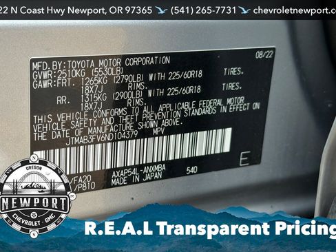 Used 2022 Toyota RAV4 SE w/ Weather & Moonroof Package image 29